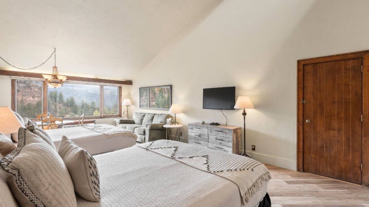 Purgatory Condo | Luxurious studio condo in lovely Durango, Colorado. Stay and Play year round.