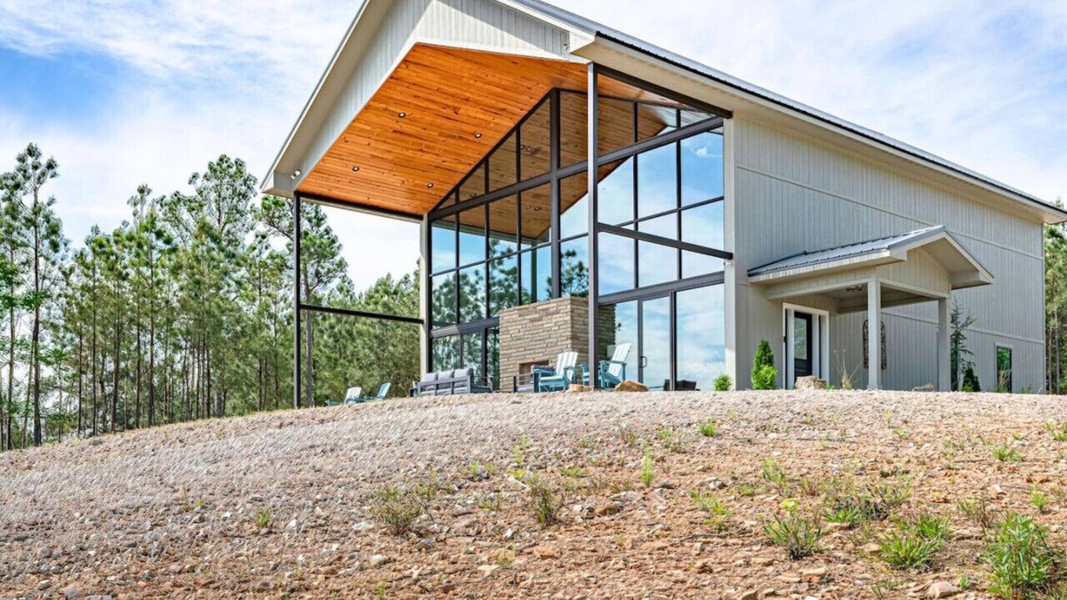 Hot Springs Village Ski Chalet | ★Luxurious & Tranquil Retreat ★ Spectacular Views★