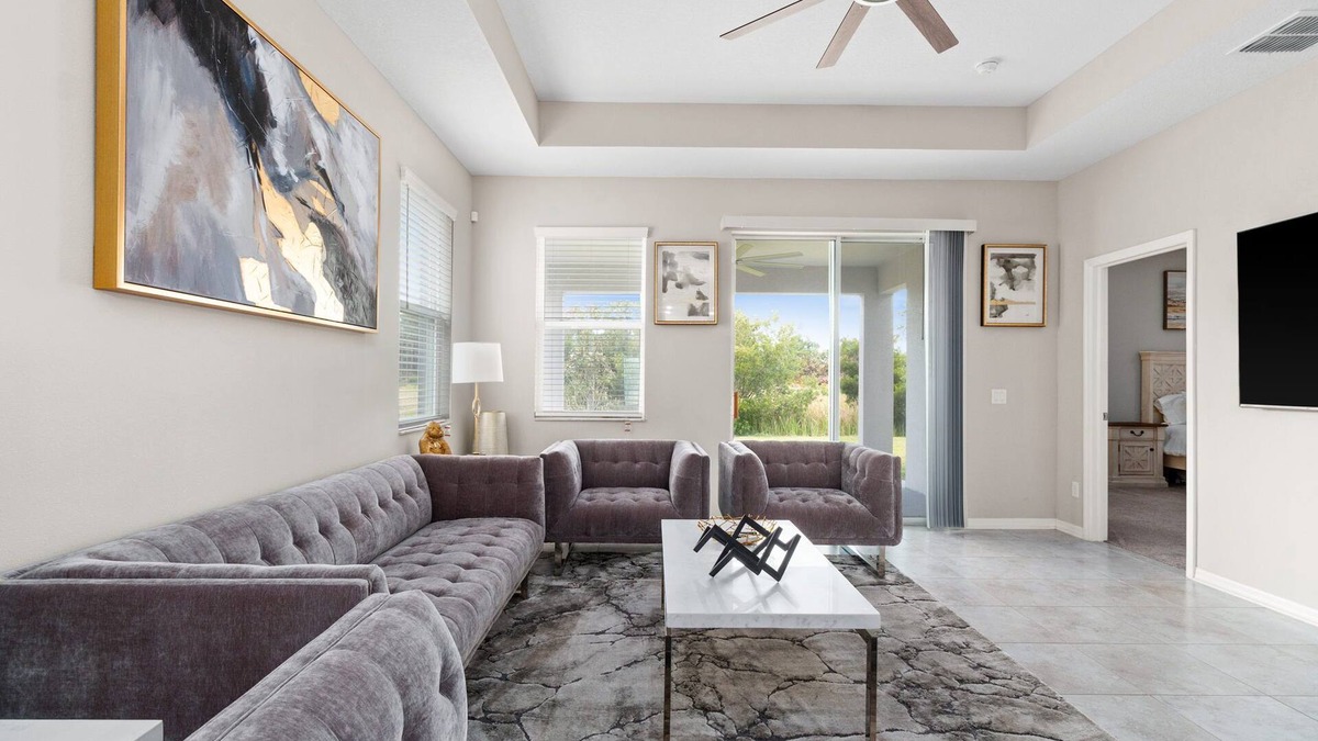 Balm House | Luxurious Tampa Bay Area Home in Serene Community!