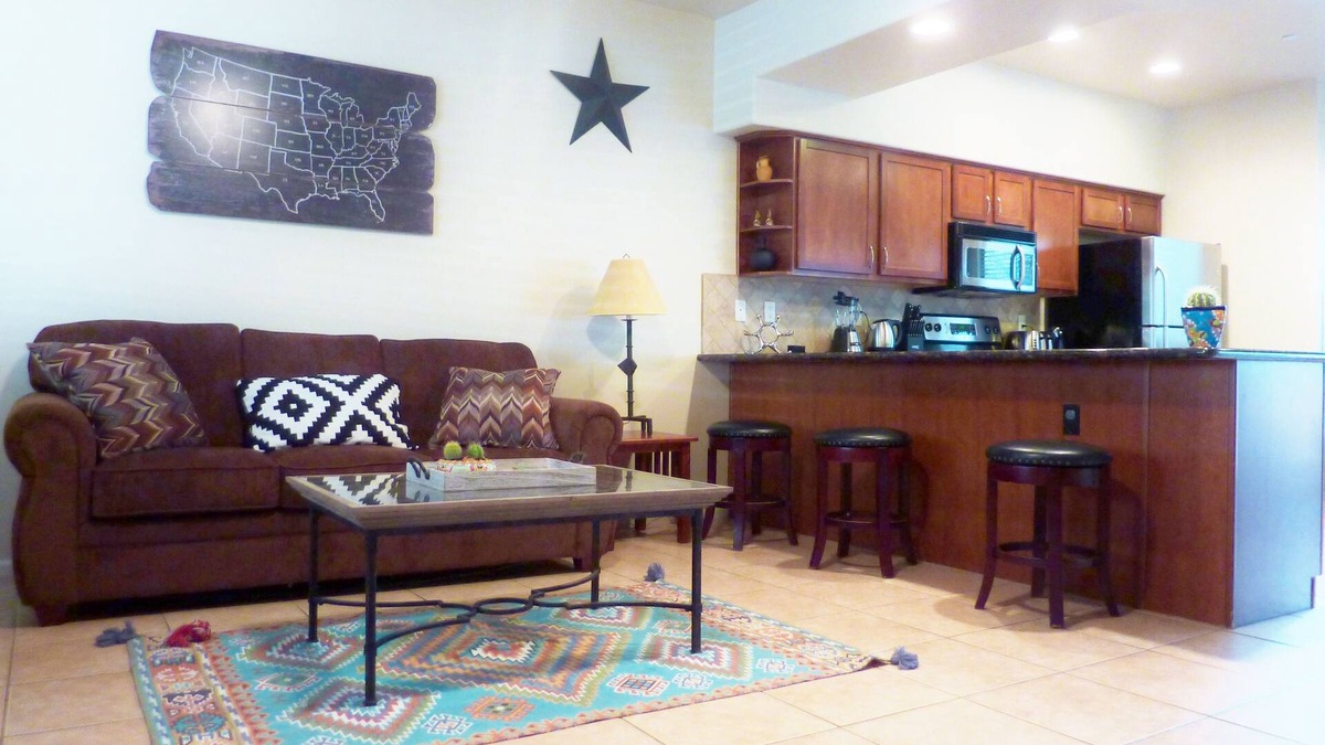 Oak Creek House | Luxurious, Upscale Townhome In Sedona. Super clean, gourmet kitchen, comfy beds!
