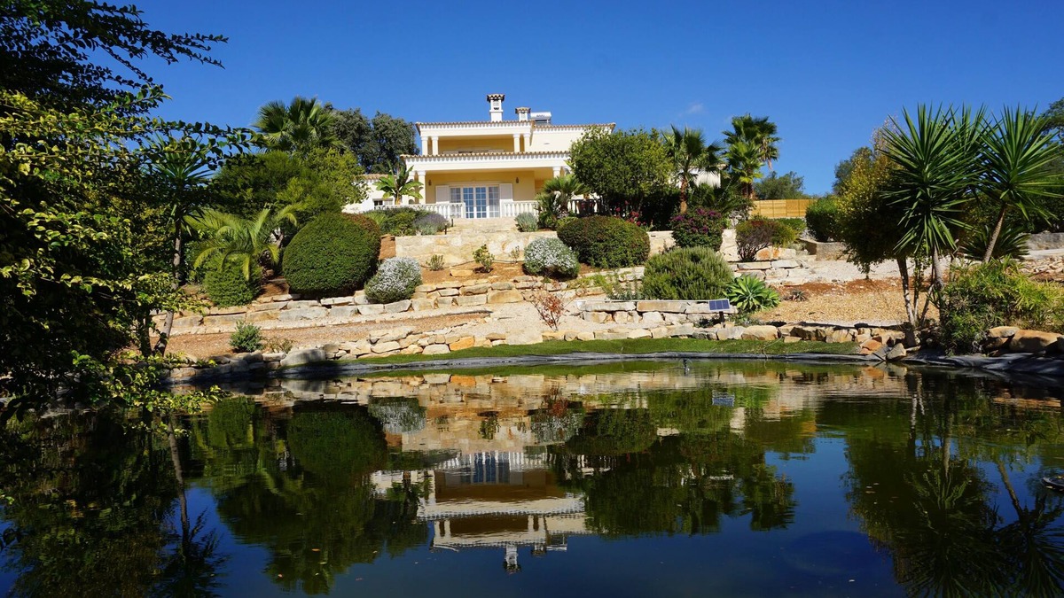 Loule House | Luxurious villa 9 p. - property 50 acres in the middle of olive trees - magnificent view