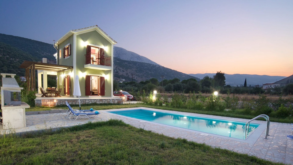Agia Efimia Villa | Luxurious Villa In Agia Efimia, Private Pool, No car rental necessary, Quiet