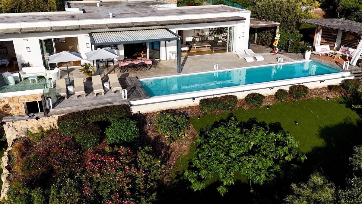 Grosseto-Prugna Villa | Luxurious villa with pool in PORTICCIO, breathtaking view of the sea and Ajaccio