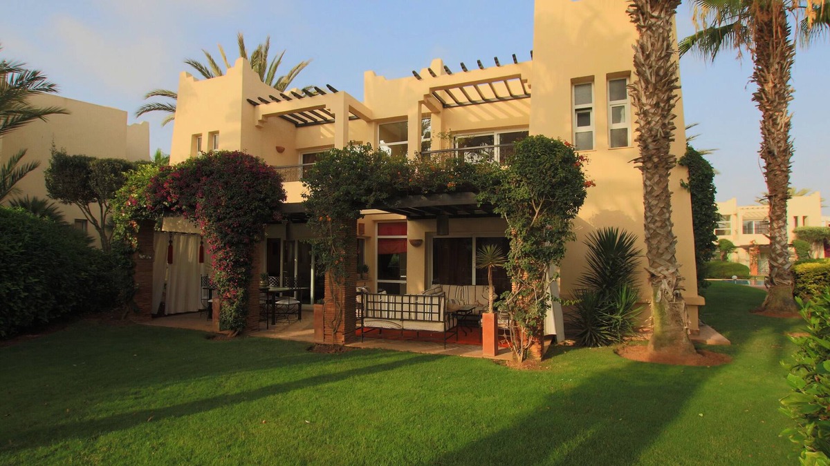 Inezgane Villa | Luxurious Villa with staff and direct view of the Golf Du Soleil