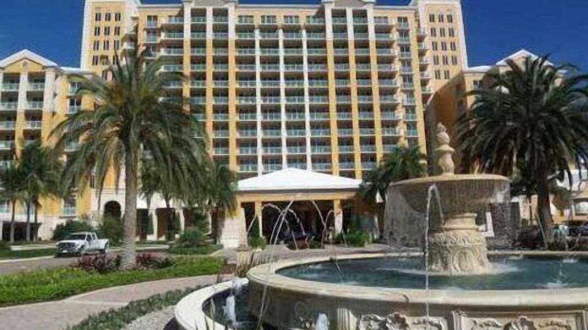 Key Biscayne Condo | Luxury 1 Bdr Suite w/balcony @ newly renovated Ritz Carlton Key Biscayne