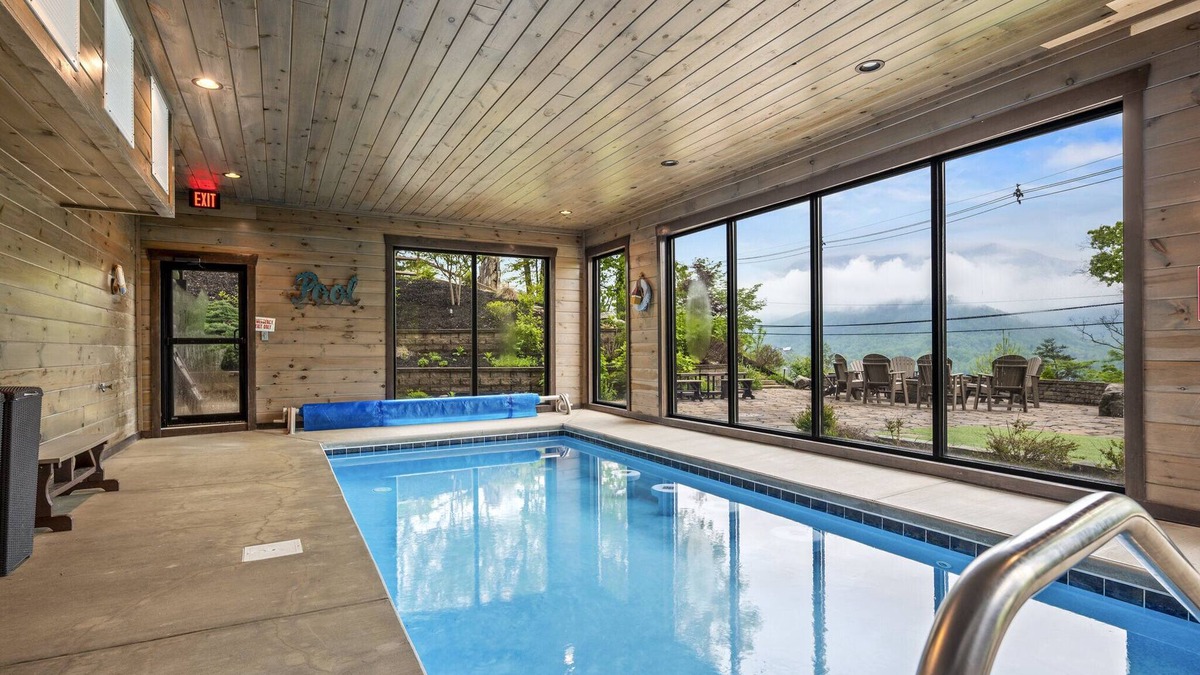 Gatlinburg Cabin | Luxury 13BR cabin, indoor pool, theater, arcade, epic views.