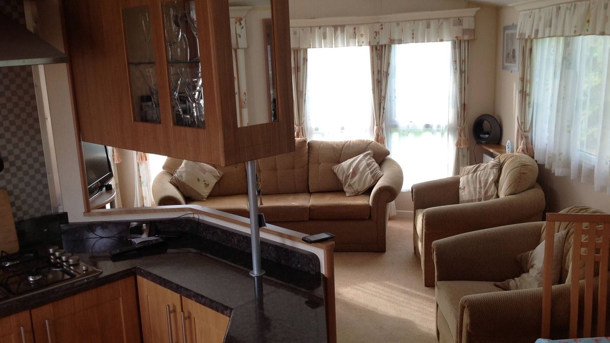 Bognor Regis House | Luxury 2 bed caravan in Bognor Regis, sleeps 4