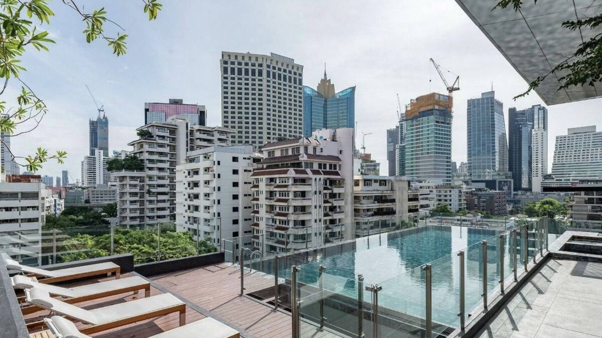 Bangkok Central Business District Condo | Luxury 2BR BTS Asok/Terminal21