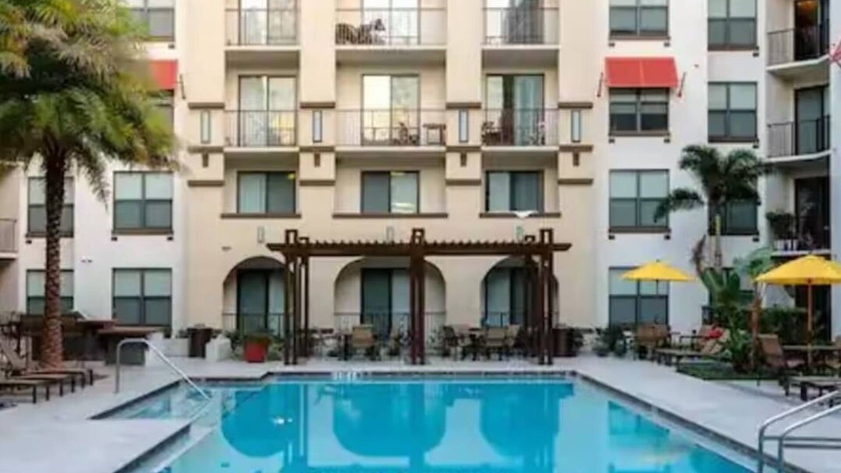 Channel District Apartment | Luxury-2BD down town Tampa channel side 3-BED