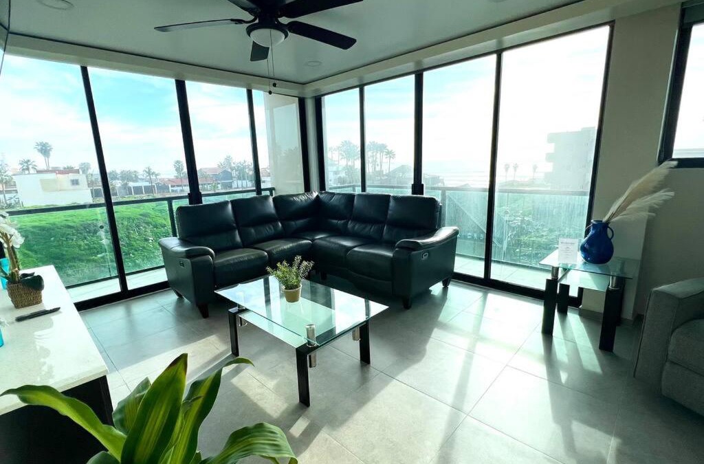 Reforma Apartment | Luxury 2BR Condo Rosarito (E)