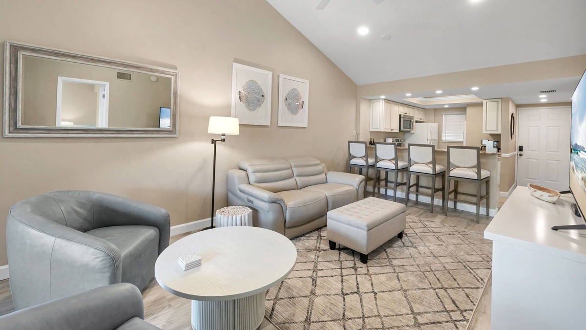 Bonita Bay Condo | Luxury 2BR Condo w/Private Beach Access & Resort Perks – Bonita Bay