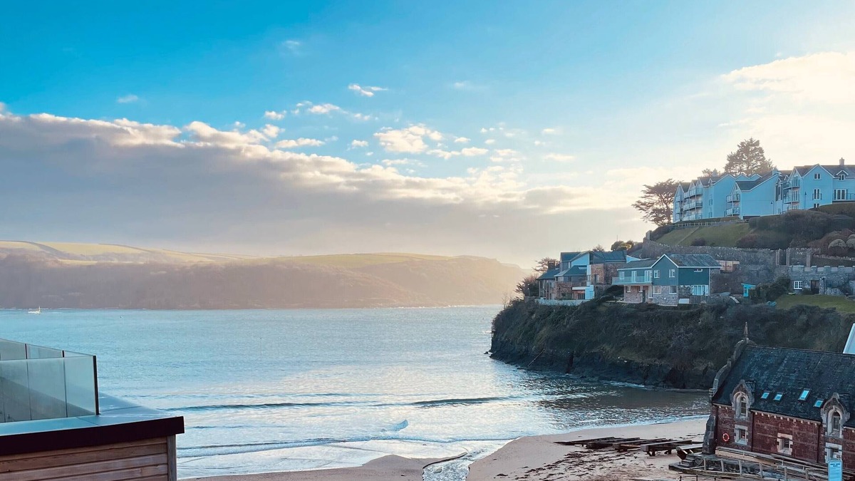Salcombe Apartment | Luxury 3 bed beach chic apartment