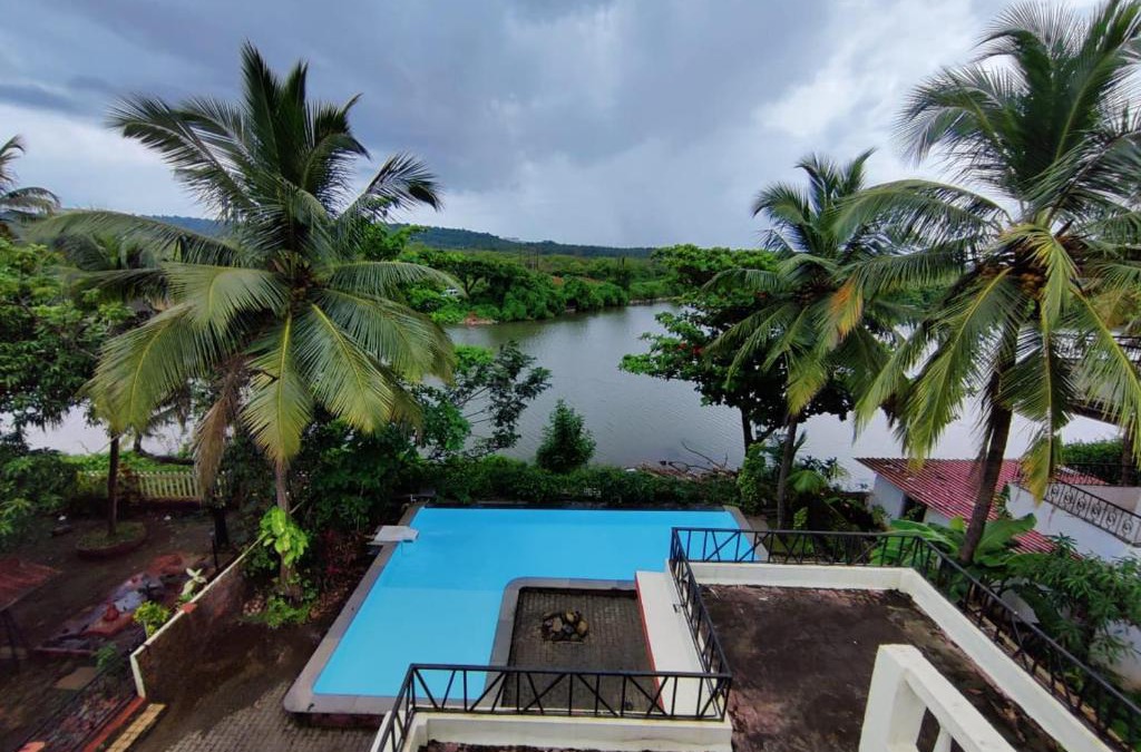 Bainguinim Villa | Luxury 3-BHK Villa with infinity Pool