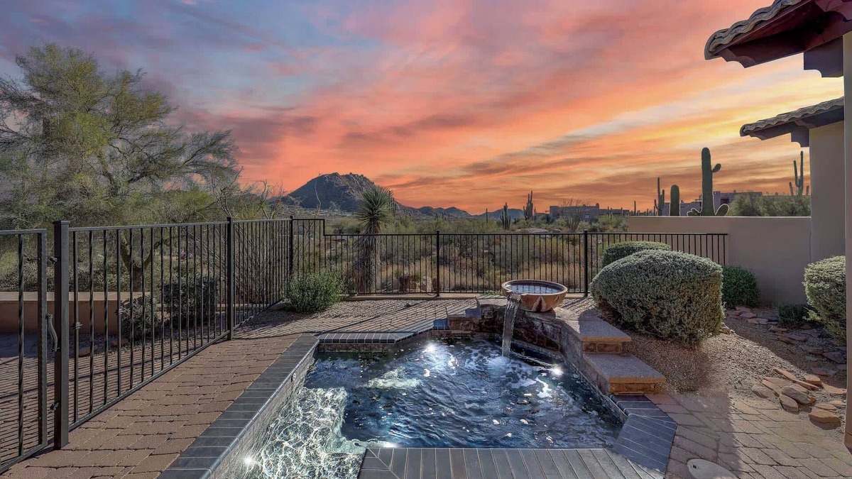 The Rocks House | Luxury 3BR Scottsdale Retreat @ The Rocks | Private Plunge Pool | Troon Golf