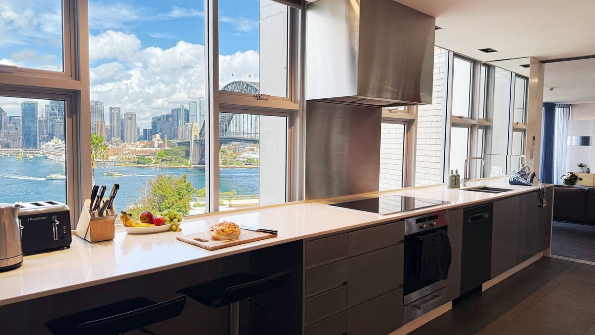 Kirribilli Apartment | Luxury 4 Bedroom Apartment - Best View in Sydney!
