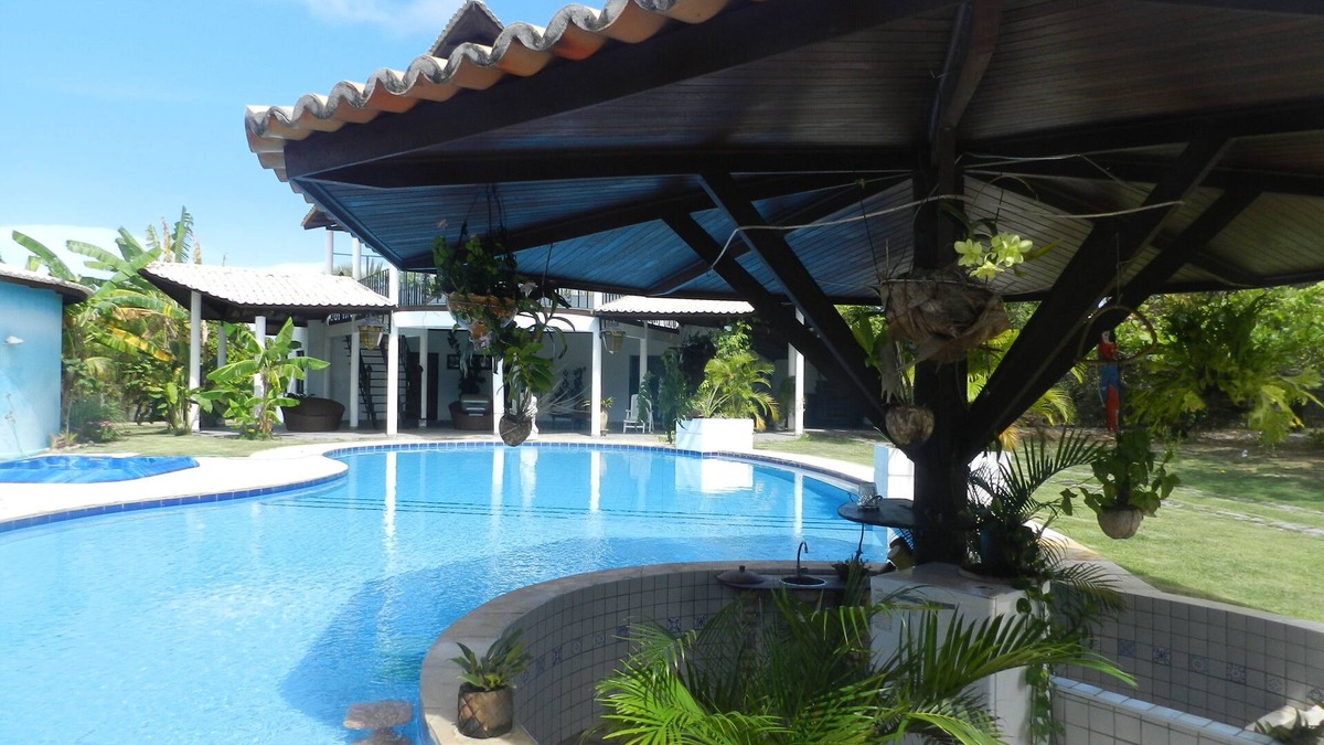 Ceara-Mirim Bed & Breakfast | Luxury 4-bedroom house for rent by the week