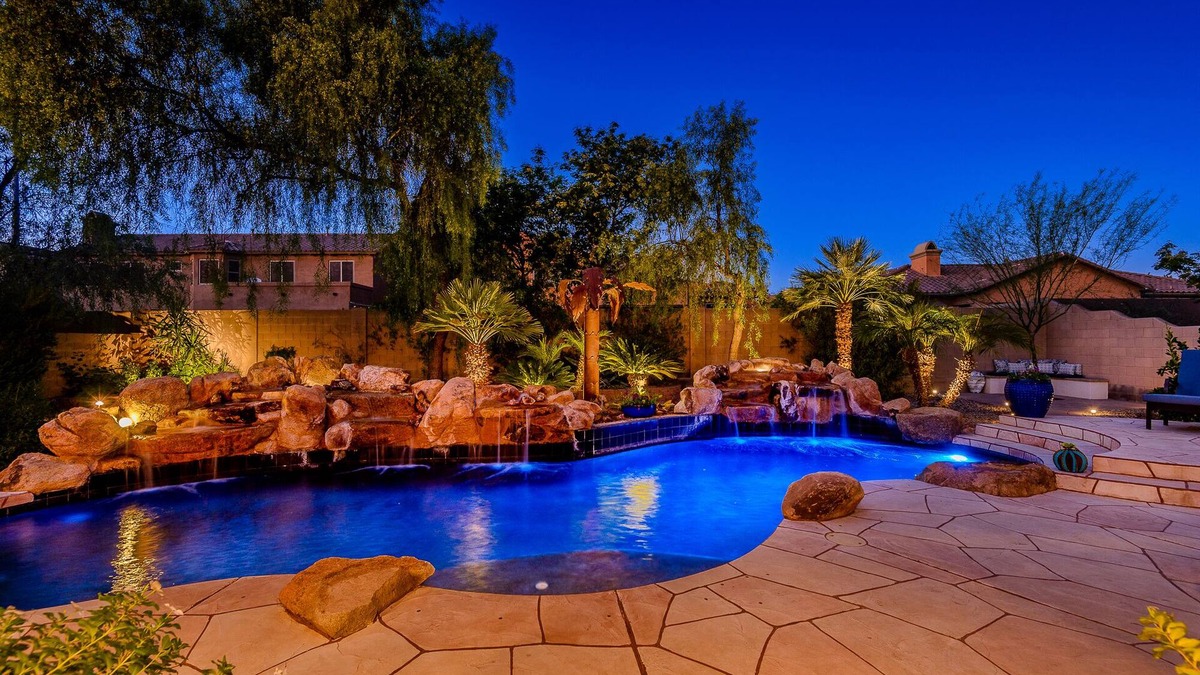 Village At Aviano House | LUXURY 4 BEDROOM OASIS OFFERING 30 DAY MINIMUM RENTALS. Dog friendly!