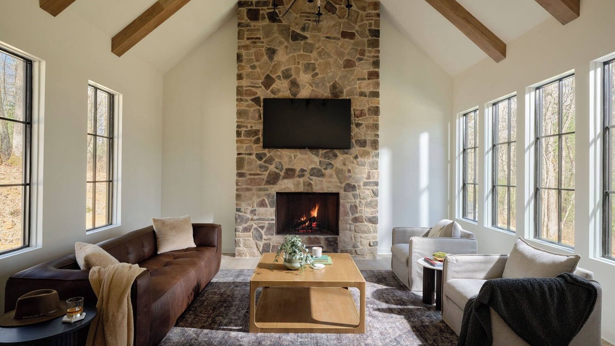Lake Sequoyah Cabin | Luxury 4BR Mountain Home Near Downtown Highlands, Surrounded by Nantahala Forest