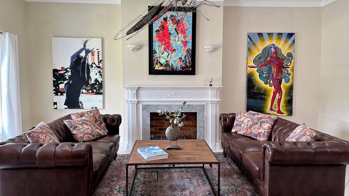 Highland Garden Villa | Luxury 5 Bedroom Art Villa, Heated Pool, Hot tub, Billiards, Grill!
