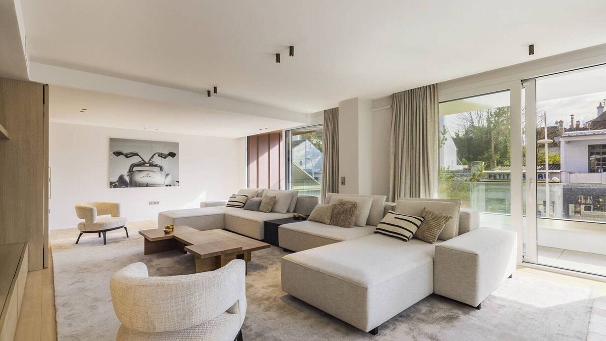 Le Touquet-Paris-Plage Apartment | Luxury 5-bedroom apartment downtown with WiFi and parking