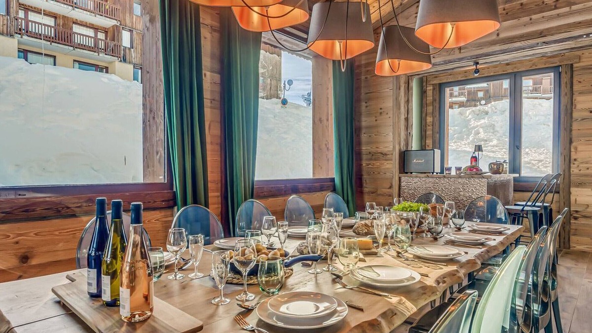 Plagne Villages Ski Chalet | Luxury 5-star chalet, 7 suites, 14 guests, hotel services