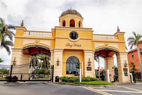 Clearwater Apartment | Luxury 5 star Italian Resort Condo 2 bd 2 bath