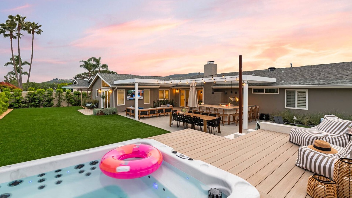 University City House | Luxury 5BR w/Resort Backyard, Huge Hot Tub, Fire Pit, Game Room, Putting Green