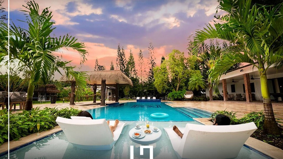 Homestead Villa | Luxury 7BR Miami Stay w/Pool, Spa + Pickleball