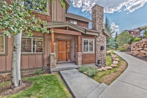 Bear Hollow Village House | Luxury Amenities, Great Location & Outdoor Recreation! Bear Hollow Getaway