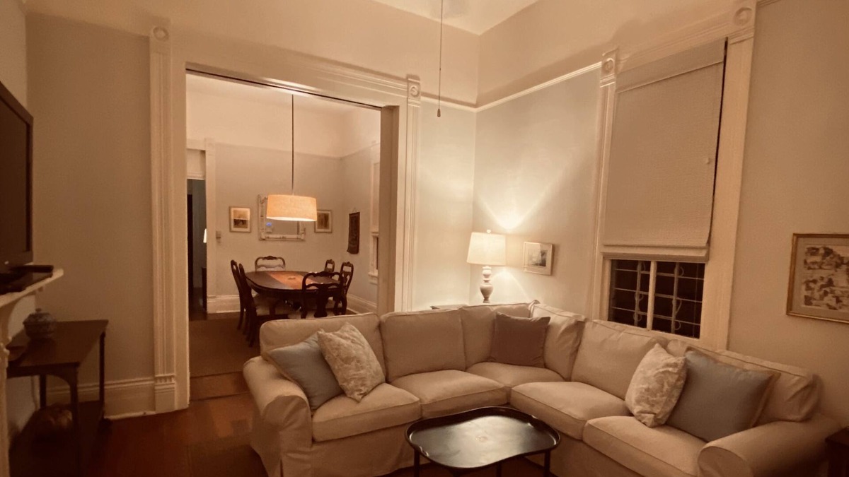 Audubon Apartment | Luxury And Charm Just Off Audubon Park-Walking Distance To Whole Foods