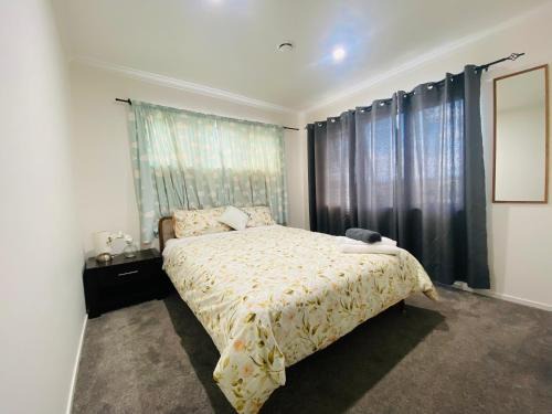 Helensville House | Luxury and nature view stay