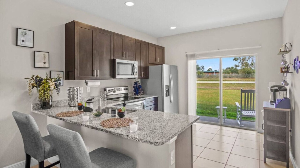 Poinciana House | Luxury and tranquility, just 30 min from Disney!