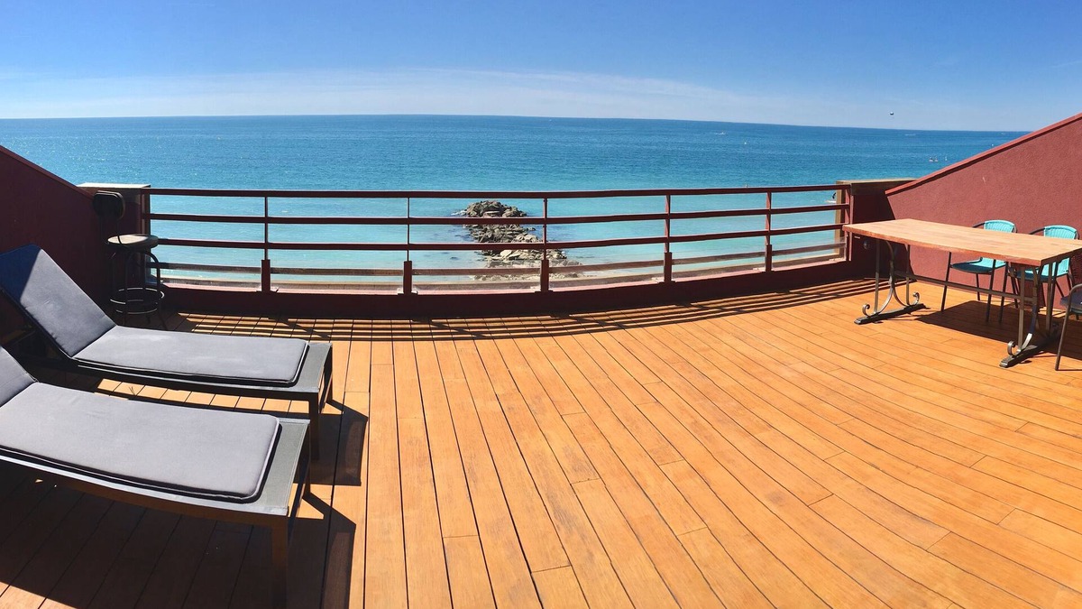 Palavas-les-Flots Apartment | luxury apartment 1st line terrace full sky