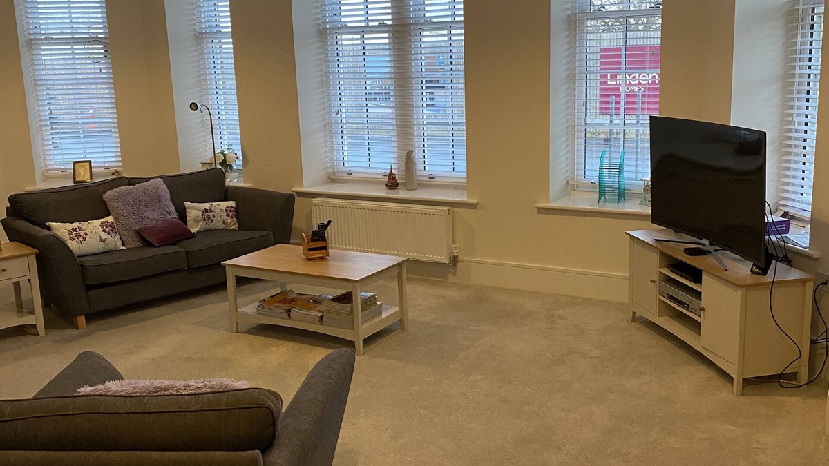 Chichester Condo | Luxury Apartment in Graylingwell, Chichester