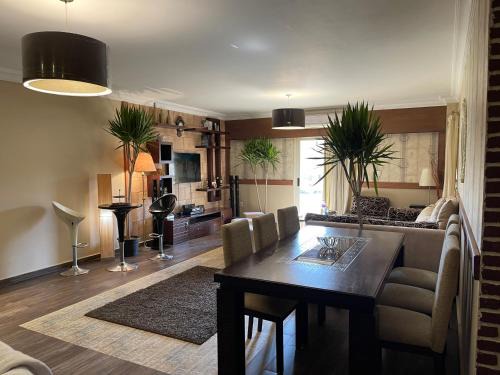 Shurtah al-Dakhlah Apartment | Luxury apartment in private compound in New Cairo