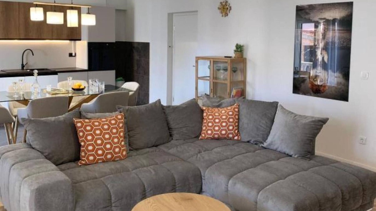 Strozanac Apartment | Luxury Apartment Ivo with Jacuzzi near the beach - Two Bedroom Apartment
