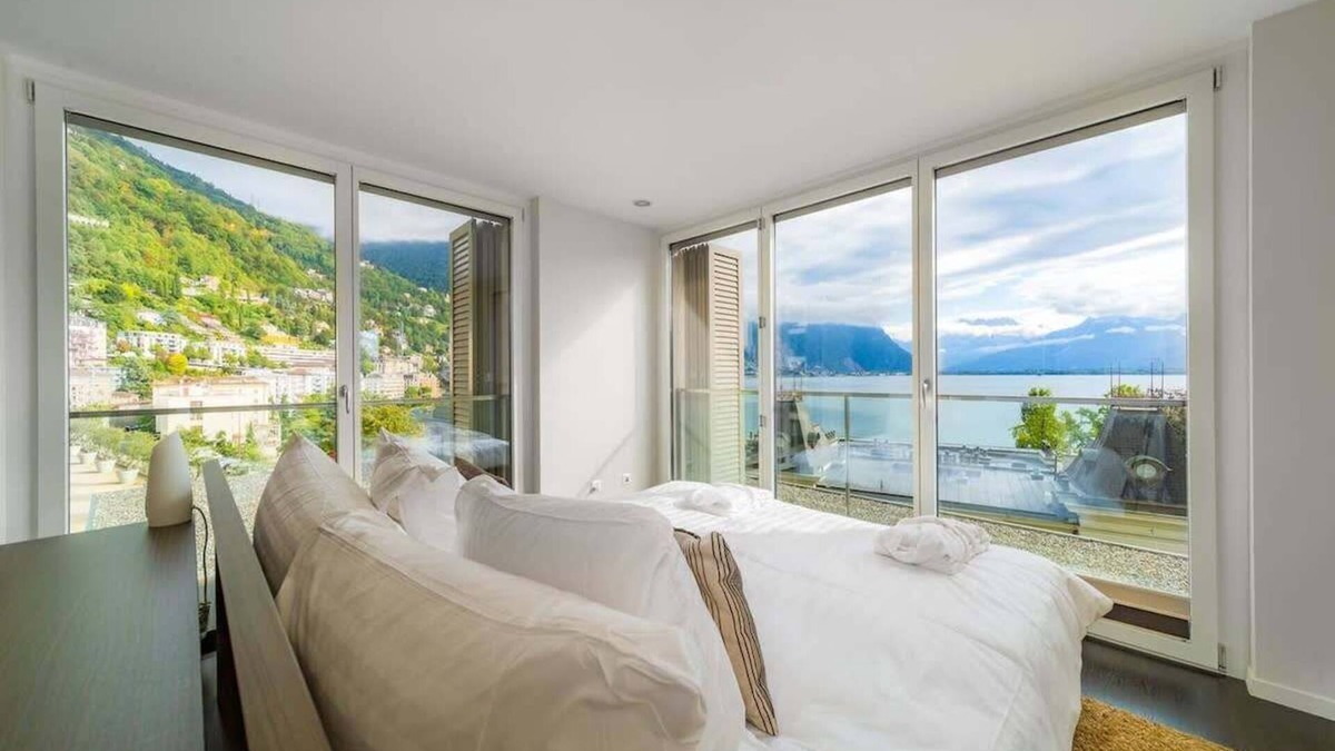 Montreux City Centre Apartment | Luxury Apartment Lake view in Montreux by GuestLee