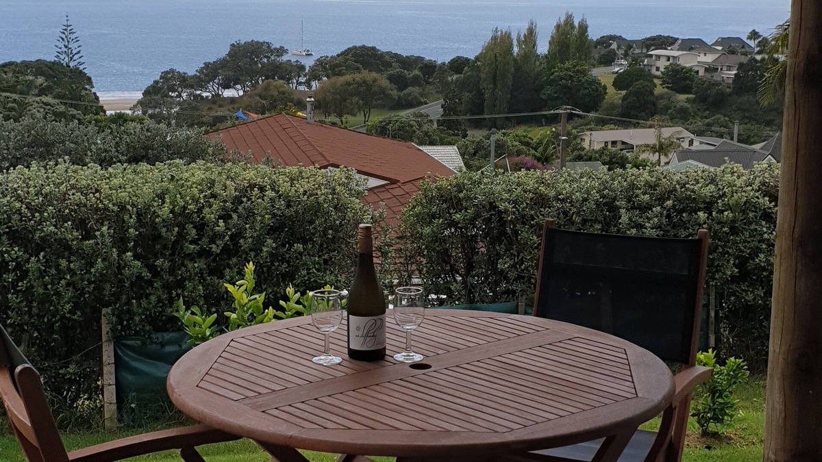 Coopers Beach Apartment | Luxury apartment with beautiful views of Coopers Beach