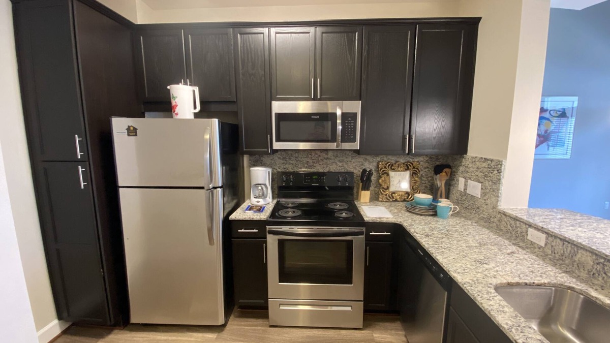 Fredericksburg Apartment | Luxury Apartment near Hospital