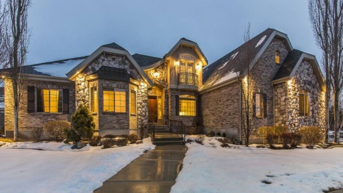 Provo Apartment | Luxury Basement Full Apartment with Private Entrance