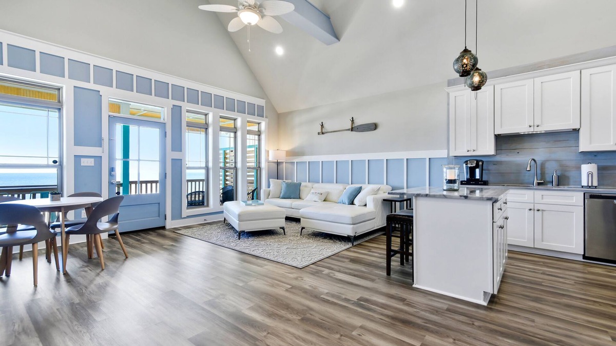 Long Beach House | Luxury Beach Front Home!