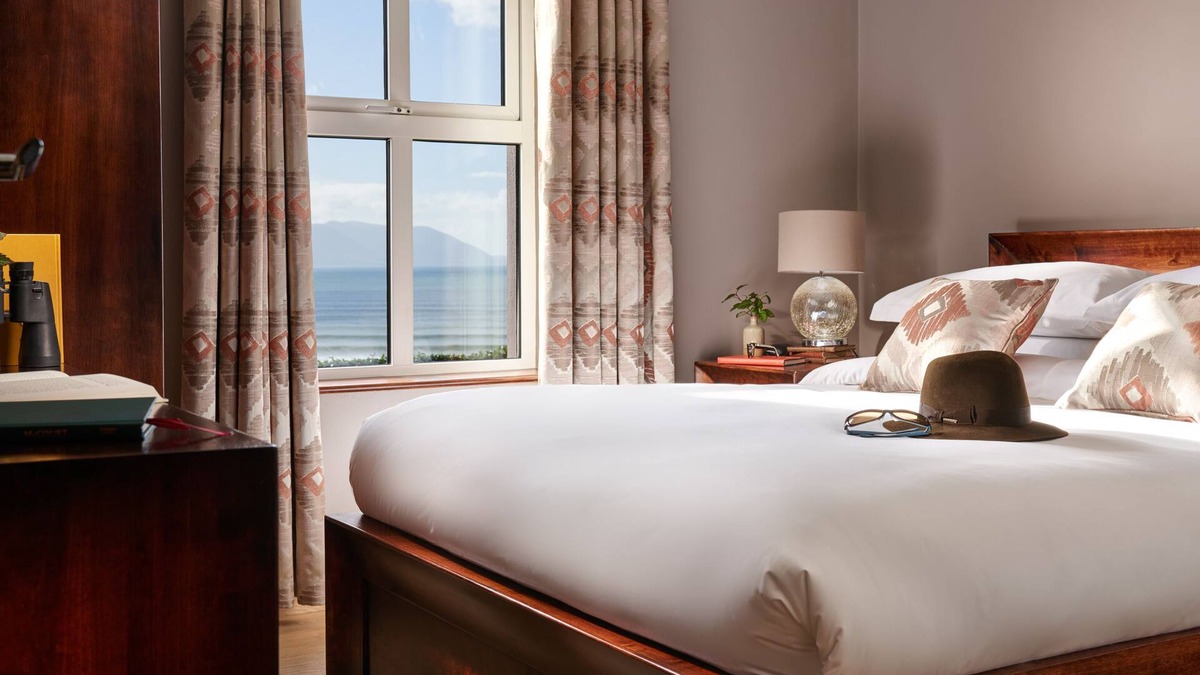 Inch Cottage | Luxury Beach View Cottage