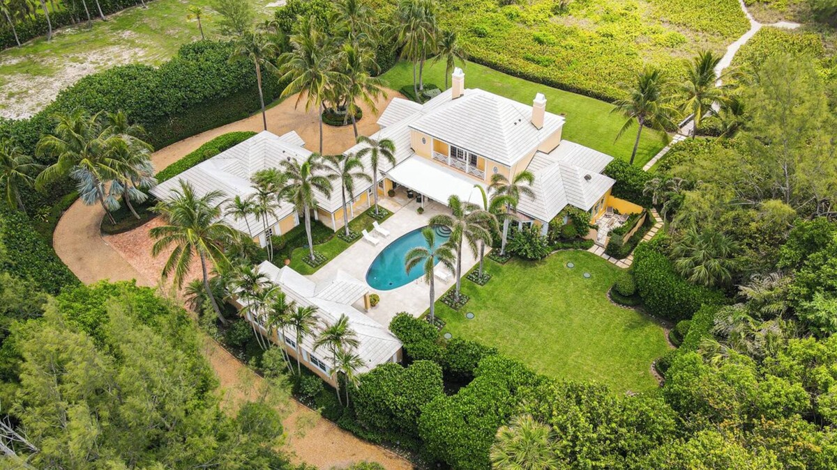 Jupiter House | Luxury Beachfront Home with Private Beach Path & Pool – Hobe Sound, FL
