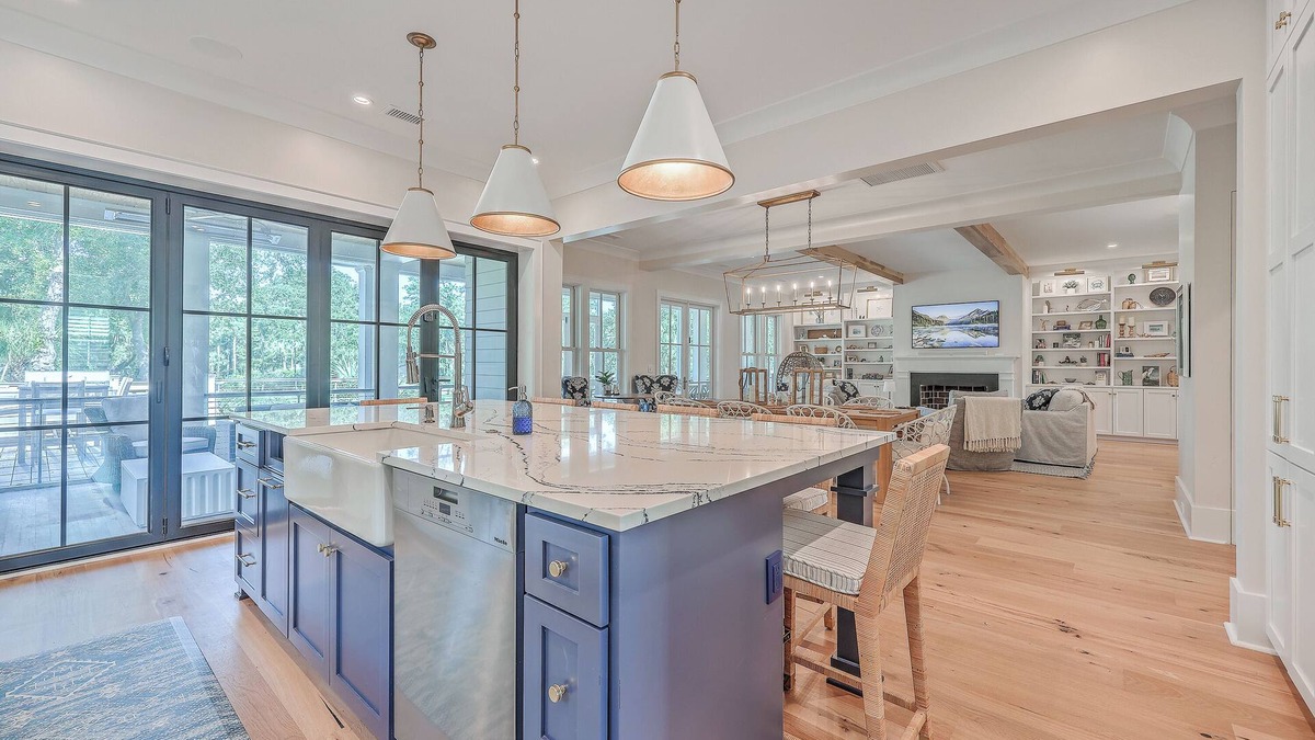 Seabrook Island House | Luxury Beachhome Infinity Pool Chefs Kitchen Elevator Sleeps 14
