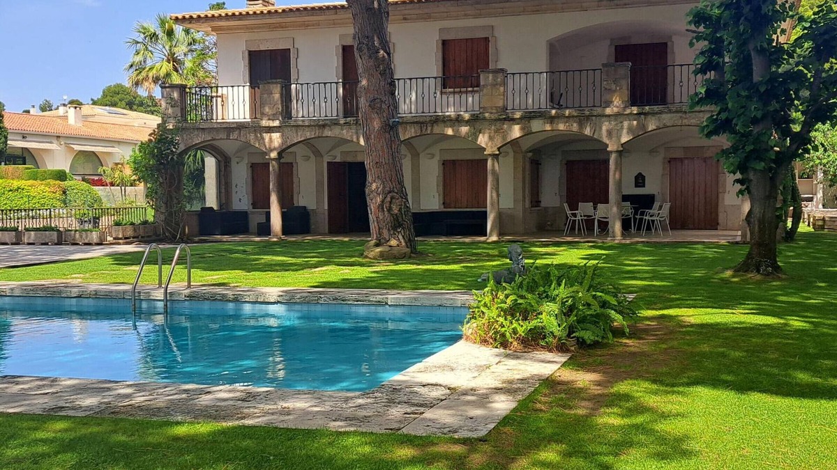 S'Agaro House | Luxury Beachside Villa with Pool, 100m from S’Agaró Beach