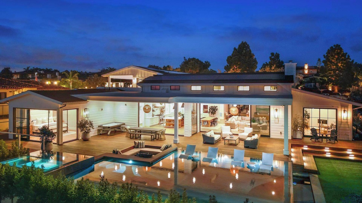 Encinitas House | Luxury Blue Ocean View Retreat