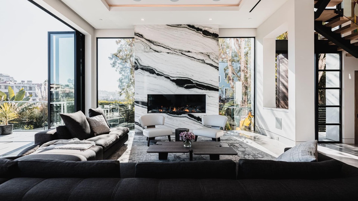 Marina Peninsula House | Luxury Canal and Beachfront Home in Venice