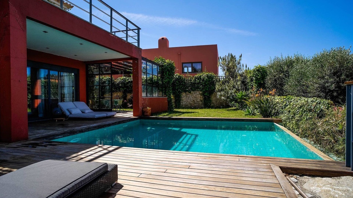 Charneca Villa | Luxury Cascais Villa | 4 Bedrooms | Villa do Farol | Sea Views | Close to Beach