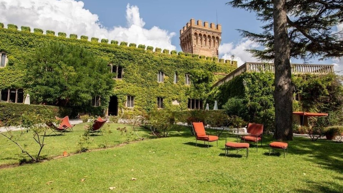 Venturina Villa | Luxury Castle rental in Tuscany near the coast - Ideal for events