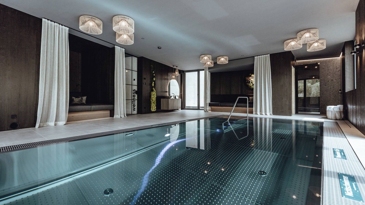 Dienten am Hochkoenig Ski Chalet | Luxury chalet "Studio 963", indoor pool, gym, elevator, cinema and more